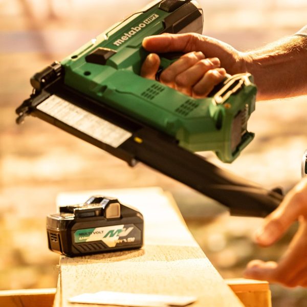 Koki NT1850DG Power Brad Nailer Tool-1